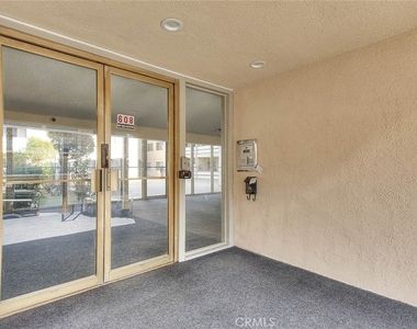 608 N Taylor Avenue - Photo Thumbnail 14