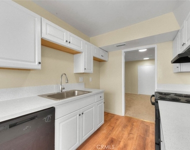 608 N Taylor Avenue - Photo Thumbnail 17