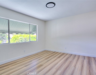 1032 S Golden West - Photo Thumbnail 16