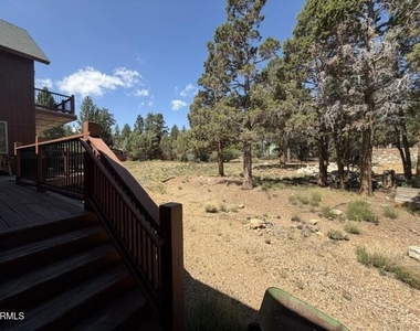 1099 Heritage Trail - Photo Thumbnail 34