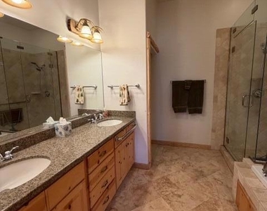 1099 Heritage Trail - Photo Thumbnail 14