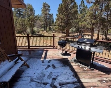 1099 Heritage Trail - Photo Thumbnail 26