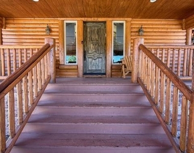 1099 Heritage Trail - Photo Thumbnail 3