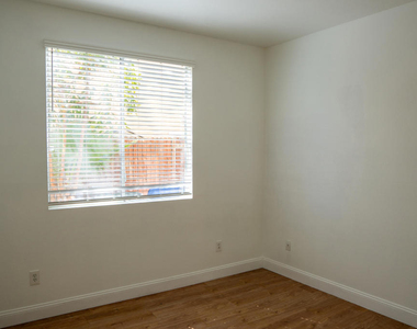 4707 Calle Cancun - Photo Thumbnail 14
