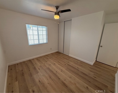 19231 Tranbarger Street - Photo Thumbnail 14