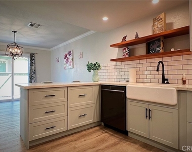 8396 Sunset Trail Place - Photo Thumbnail 8
