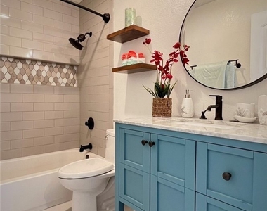 8396 Sunset Trail Place - Photo Thumbnail 15