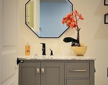 8396 Sunset Trail Place - Photo Thumbnail 16