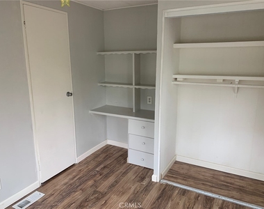 25806 Creag Avenue - Photo Thumbnail 9