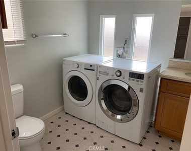25806 Creag Avenue - Photo Thumbnail 13
