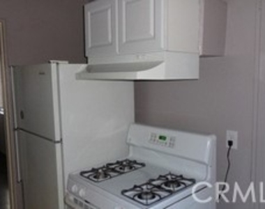 3147 S Halm Avenue - Photo Thumbnail 21
