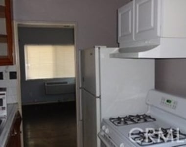 3147 S Halm Avenue - Photo Thumbnail 19