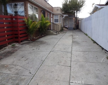 3147 S Halm Avenue - Photo Thumbnail 9
