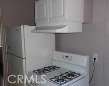 3147 S Halm Avenue - Photo Thumbnail 21