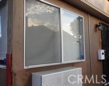 3147 S Halm Avenue - Photo Thumbnail 15