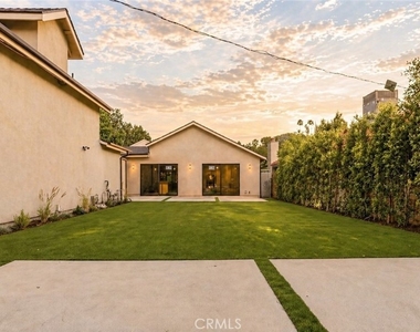 4819 Genesta - Photo Thumbnail 21