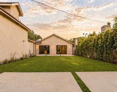 4819 Genesta - Photo Thumbnail 15