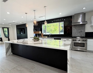 7067 Middlesbury Ridge Cir - Photo Thumbnail 11