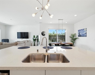 3345 Ambassador Drive - Photo Thumbnail 12