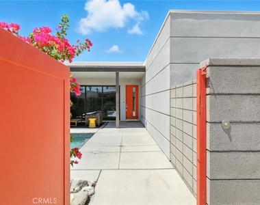 3345 Ambassador Drive - Photo Thumbnail 2