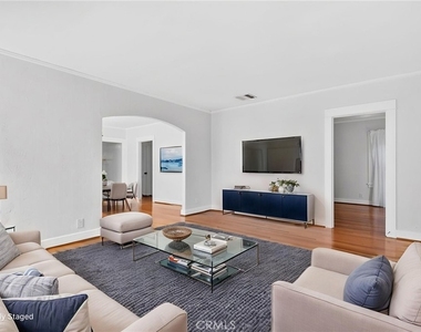 1145 N Genesee - Photo Thumbnail 1
