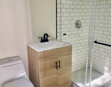 9552 Ventura Way - Photo Thumbnail 13