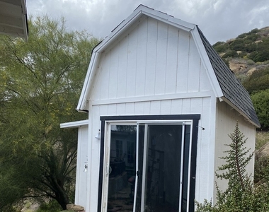 9552 Ventura Way - Photo Thumbnail 11