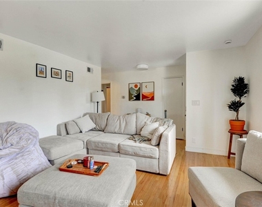 722 Belleview Avenue - Photo Thumbnail 6