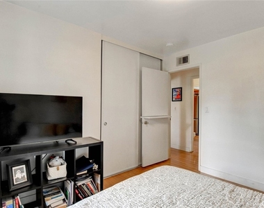 722 Belleview Avenue - Photo Thumbnail 15