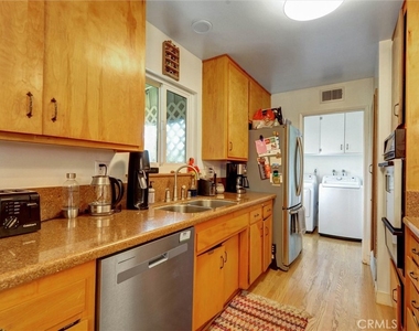 722 Belleview Avenue - Photo Thumbnail 10