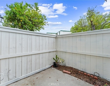 8242 Henderson Green - Photo Thumbnail 15