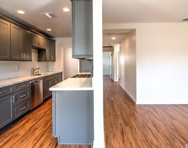 1268 Bresee Avenue - Photo Thumbnail 5