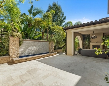 118 Iron Gate - Photo Thumbnail 50