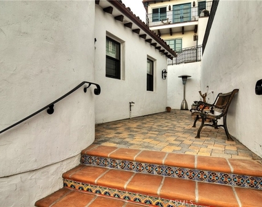 33792 Granada Dr - Photo Thumbnail 2