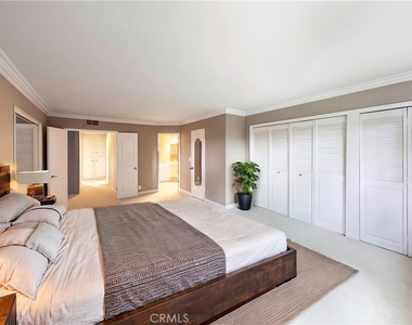 17850 Winterberry Street - Photo Thumbnail 18
