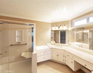 17850 Winterberry Street - Photo Thumbnail 19