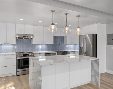 1250 Cave Street - Photo Thumbnail 7