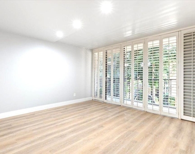 1250 Cave Street - Photo Thumbnail 15