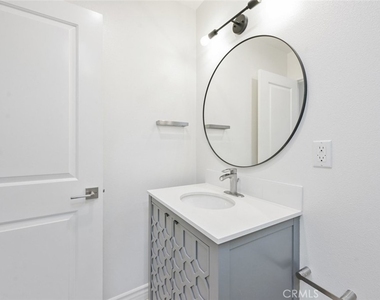 411 Goldenrod - Photo Thumbnail 25