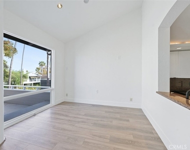411 Goldenrod - Photo Thumbnail 11