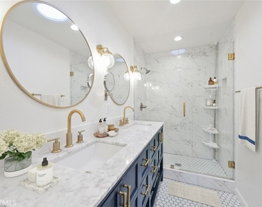 411 Goldenrod - Photo Thumbnail 6