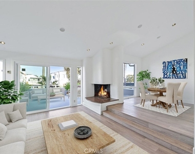 411 Goldenrod - Photo Thumbnail 1