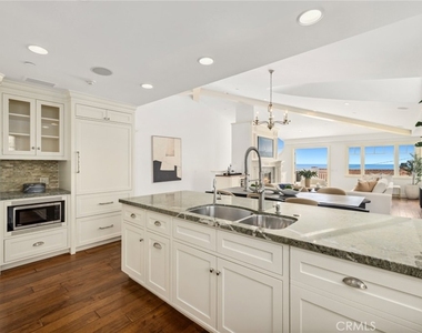 111 Brooks Street - Photo Thumbnail 8