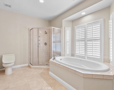 540 W 25th - Photo Thumbnail 27
