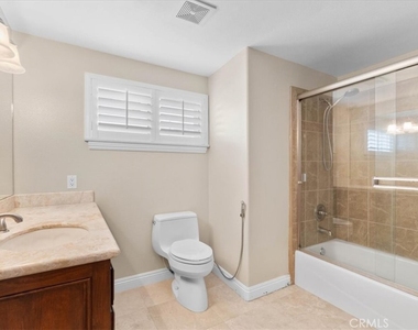 540 W 25th - Photo Thumbnail 35