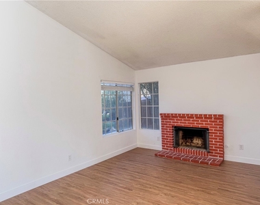 15776 Bluechip - Photo Thumbnail 1