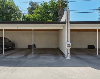 4965 Kester Avenue - Photo Thumbnail 20
