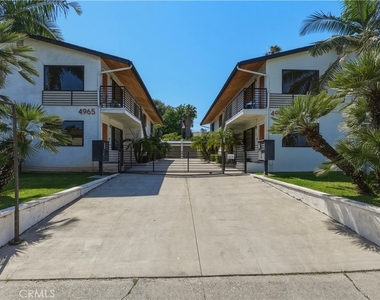 4971 Kester Avenue - Photo Thumbnail 1