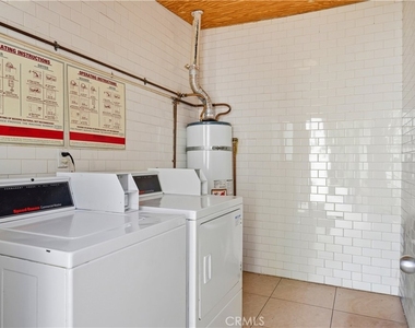 4971 Kester Avenue - Photo Thumbnail 21