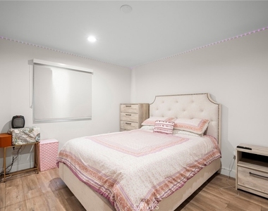 9031 El Dorado Avenue - Photo Thumbnail 16